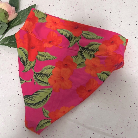 NWT BEACH RIOT
HIGHWAY BOTTOM - Picture 6 of 7